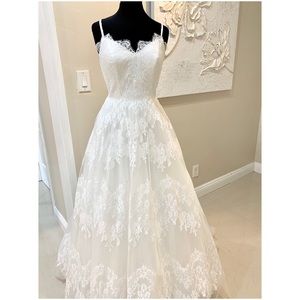 Val Stefani Wedding Dress